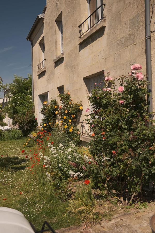 Chez Ric Et Fer Bed & Breakfast Coucy-le-Chateau-Auffrique Exterior photo