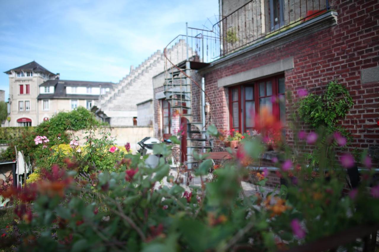 Chez Ric Et Fer Bed & Breakfast Coucy-le-Chateau-Auffrique Exterior photo